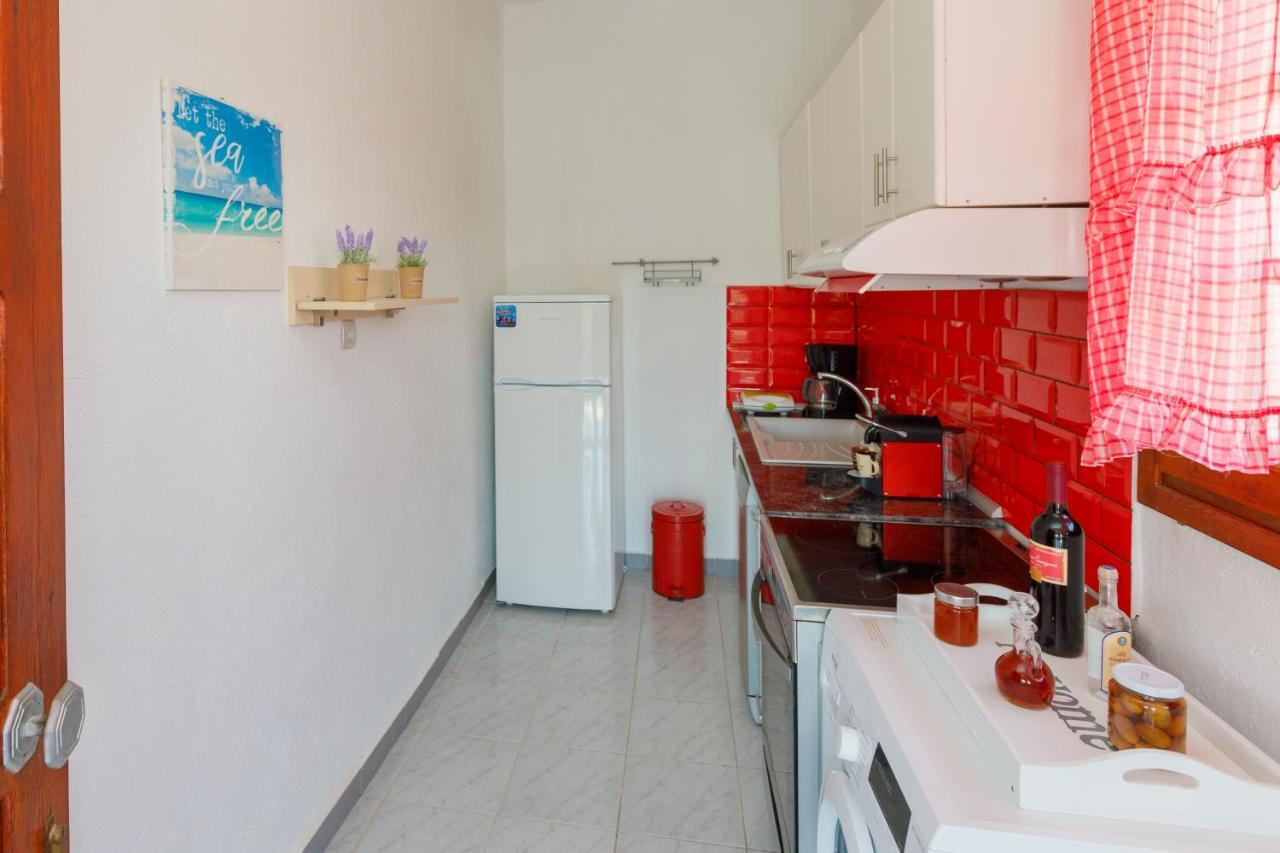 Seas The Moment Apartment Nea Kallikrateia Exterior photo