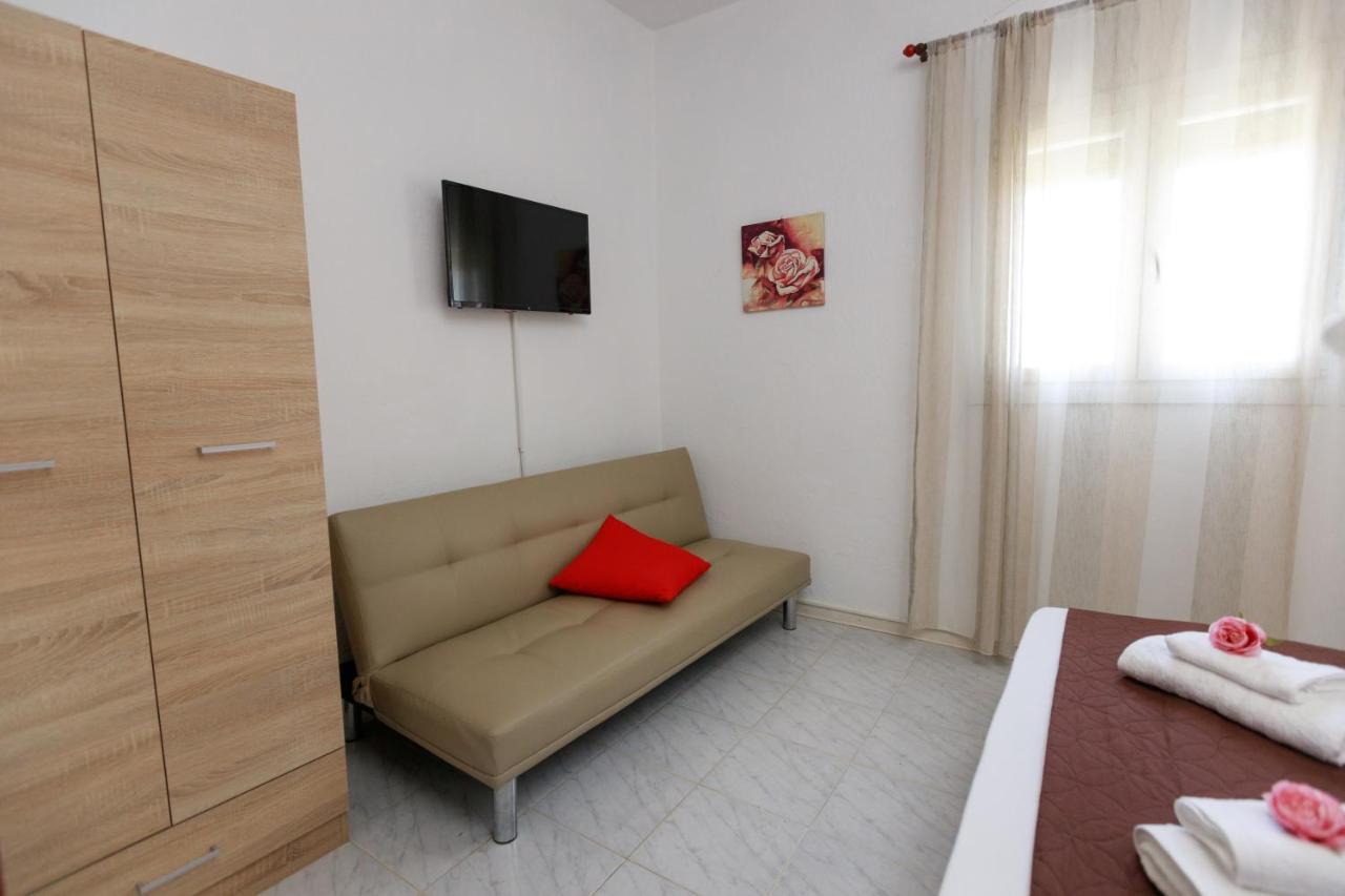 Seas The Moment Apartment Nea Kallikrateia Exterior photo