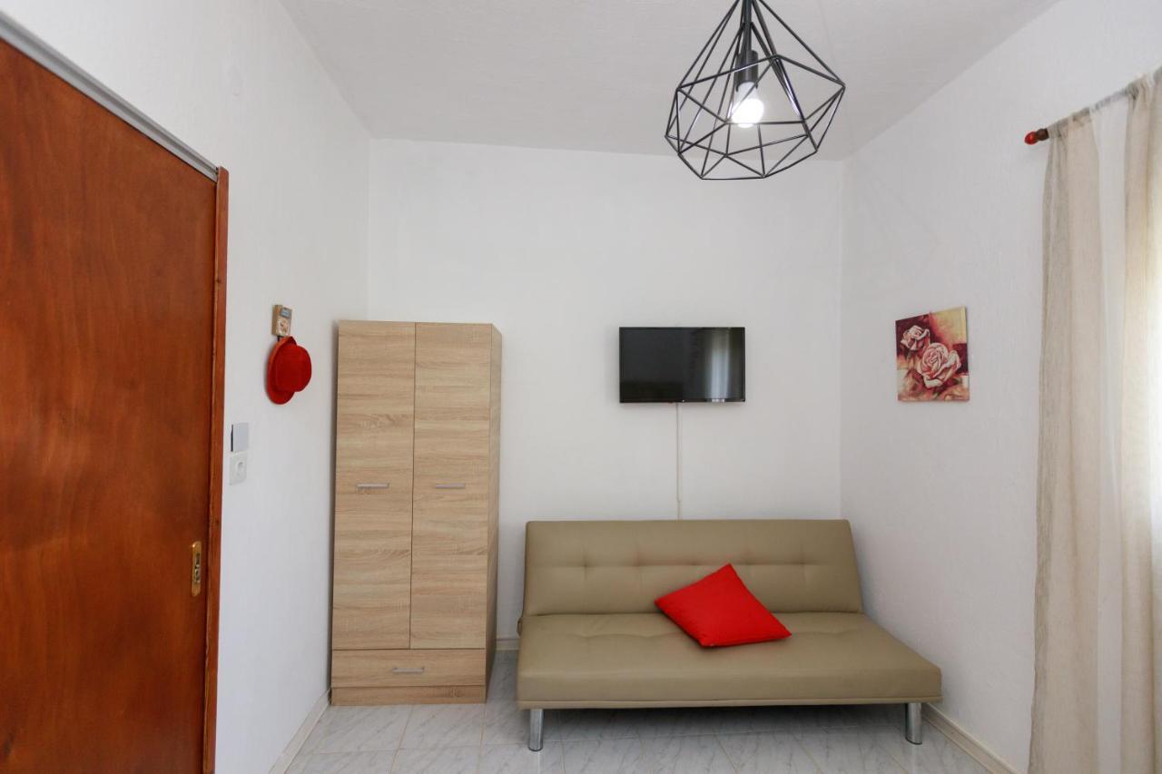 Seas The Moment Apartment Nea Kallikrateia Exterior photo
