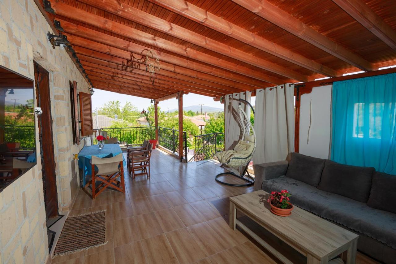 Seas The Moment Apartment Nea Kallikrateia Exterior photo